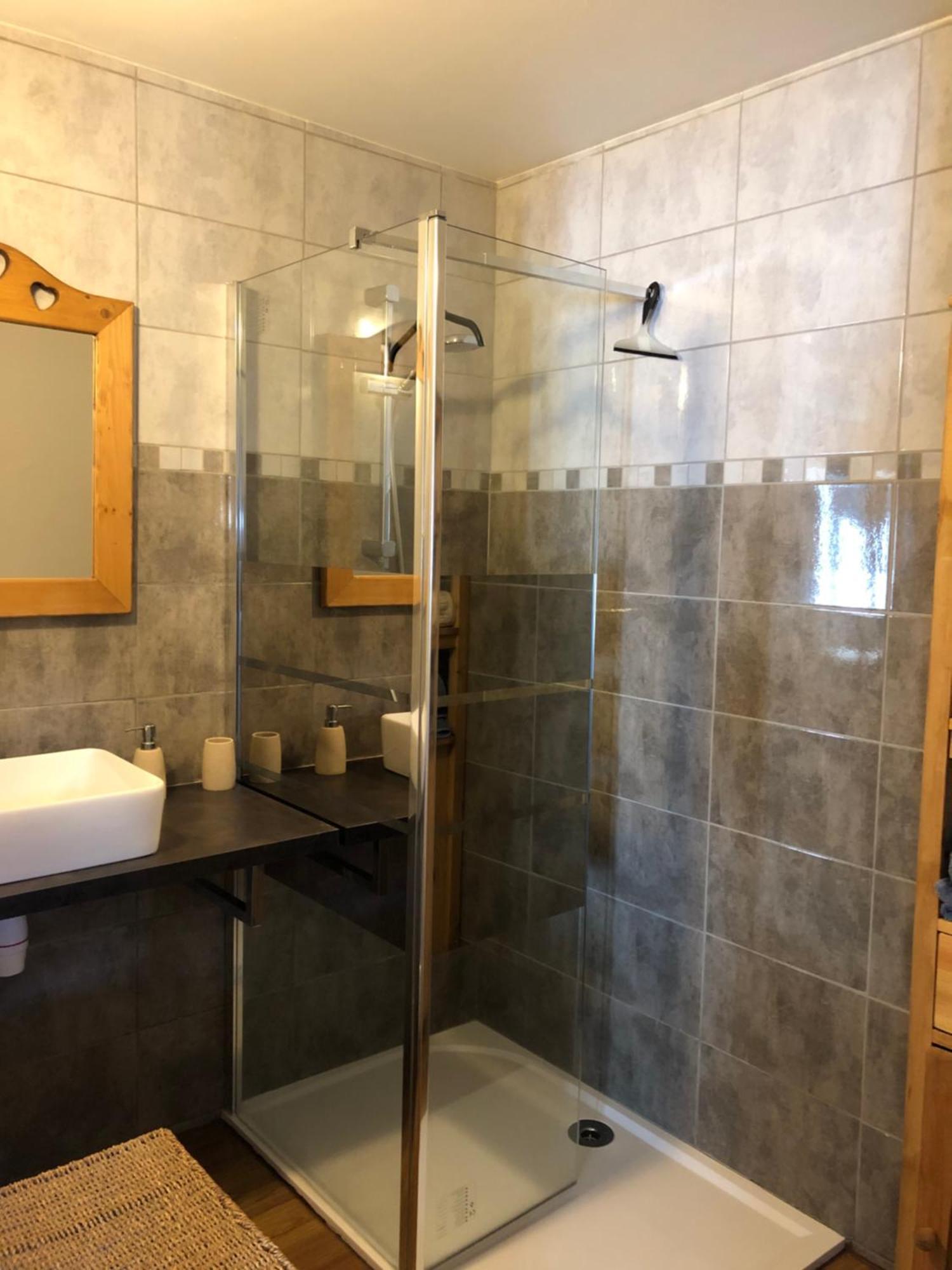 Location Studio De 2 - 4 Personnes Hautecour  Ngoại thất bức ảnh